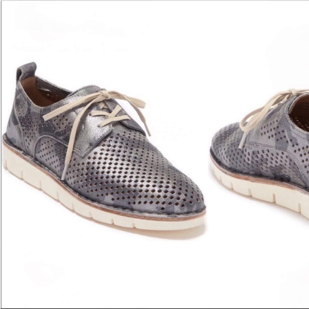 TRASK Lena Camouflage Perforated Boat Shoe